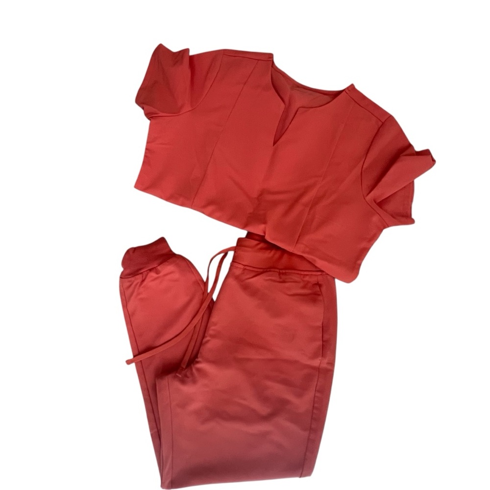 Coral Women's Two-Piece Jogger Scrub Set
